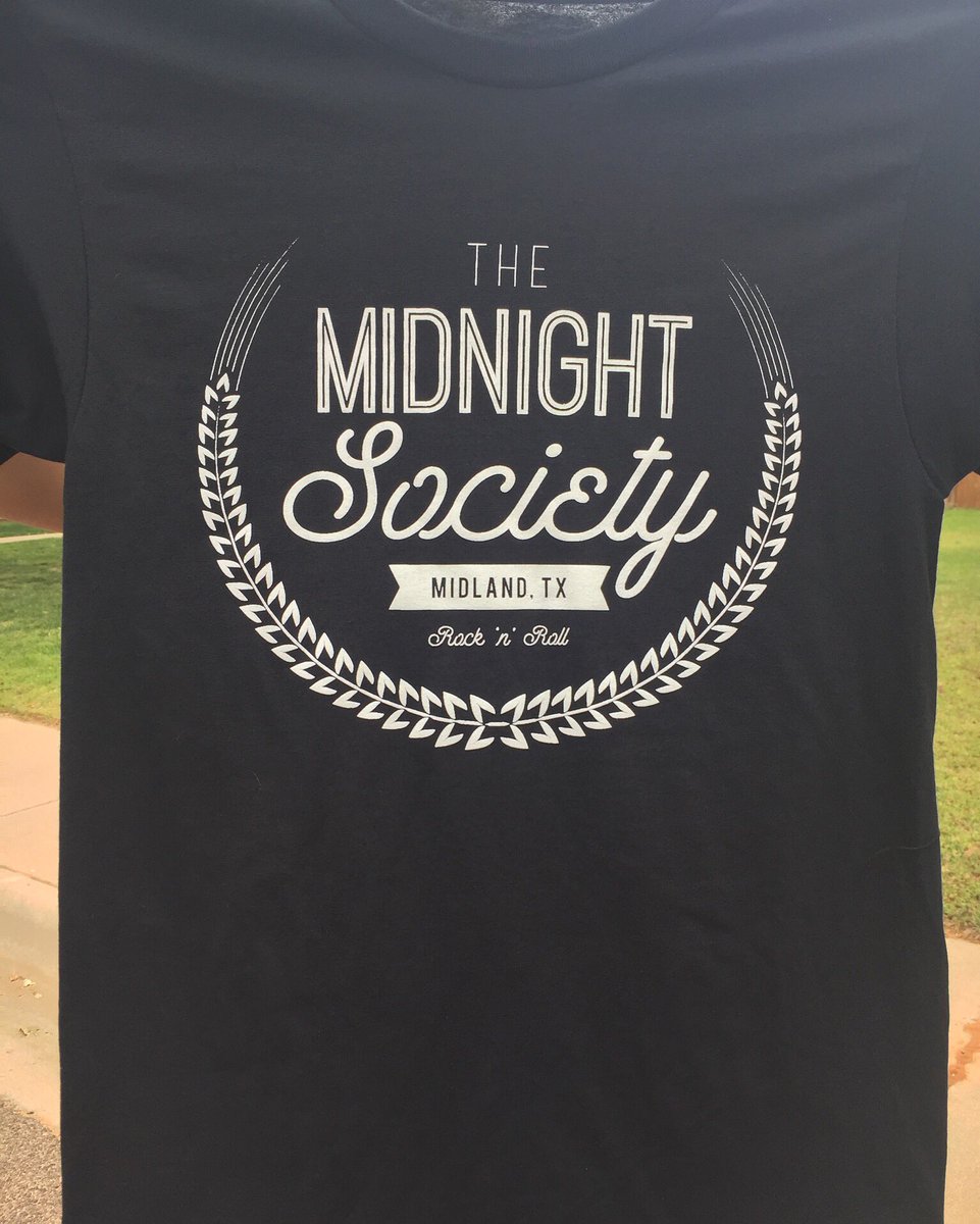 midnightsocTX's tweet photo. Shirts are selling pretty quick 
If anyone wants one hit us up while we still got them. $12 https://t.co/dOh8mhAuha