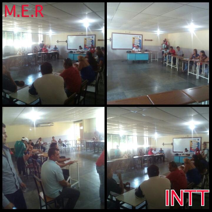 MovimientoMER1's tweet photo. @INTTElVigia se traslada a nuestro núcleo. #UnesrElVigia https://t.co/OGW1k8Vvjt
