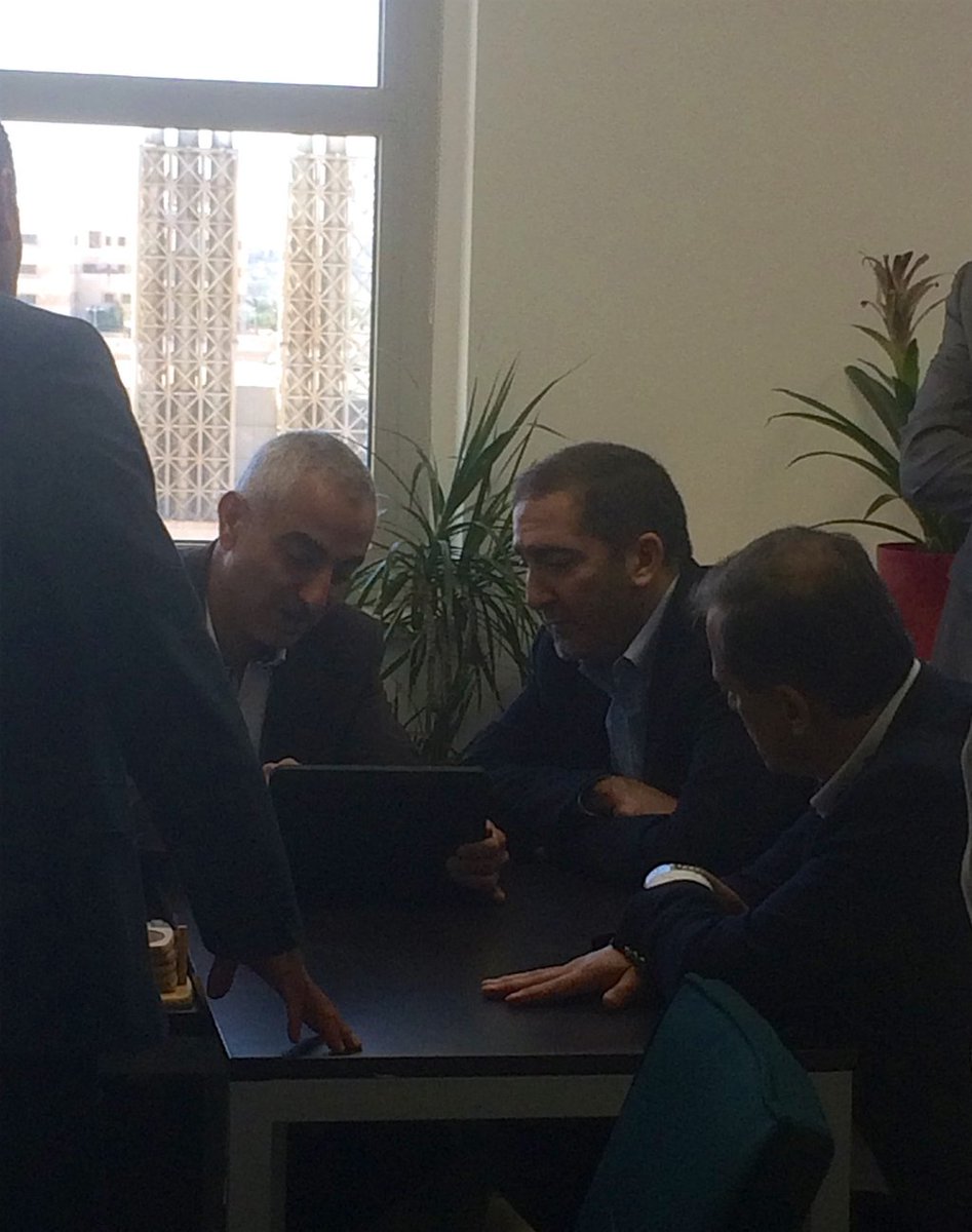 applixya's tweet photo. His excellency Mr @SamirAlRifai visiting @applixya and appreciating #iApproval  eSignature application on the iPad. https://t.co/91ppeMydTs