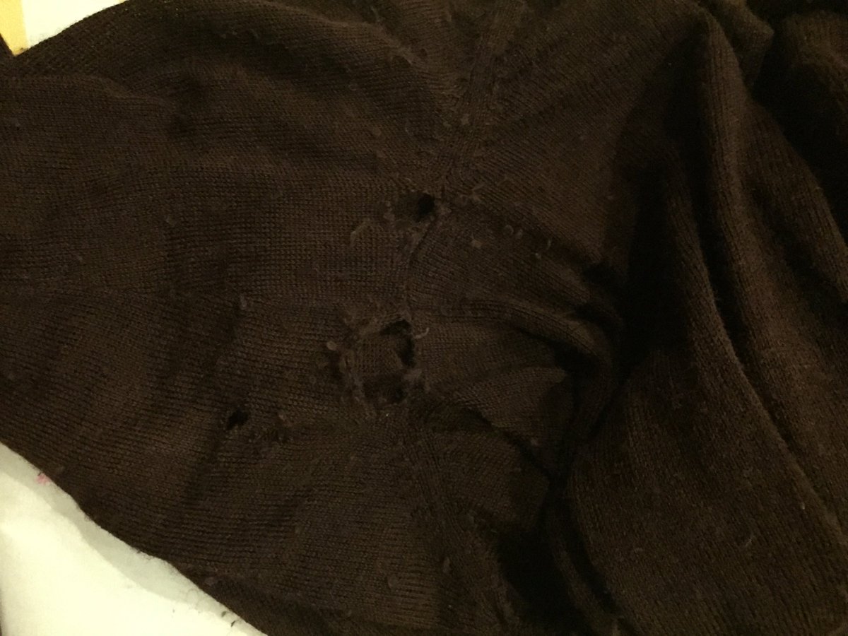 StuartParker10's tweet photo. @UNIQLO_UK I got 3 jumpers 3 months ago. Followed all washing instructions they are ruined with bobbles and holes. https://t.co/H3su7WiJZU