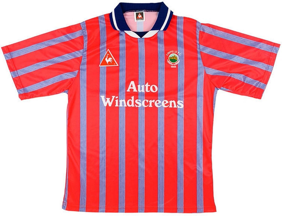 IrishLeaguePics's tweet photo. A collection of some retro Linfield shirts from years gone by: https://t.co/1WcgfQd2VH