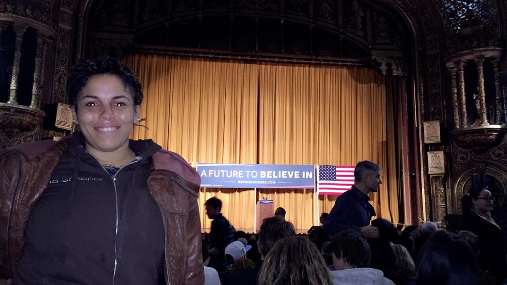 stephroyal's tweet photo. #teamgoldii #signoflove #PhoneBankForBernie #demostration #pathtothewhite #ativist #RT   https://t.co/JmrHOxCuZo https://t.co/KqpSuaxP2z