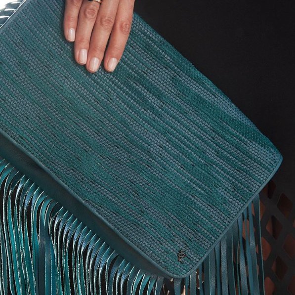 Fringe on #elliottlucca #artoftheweave #newarrivals #fringeclutch