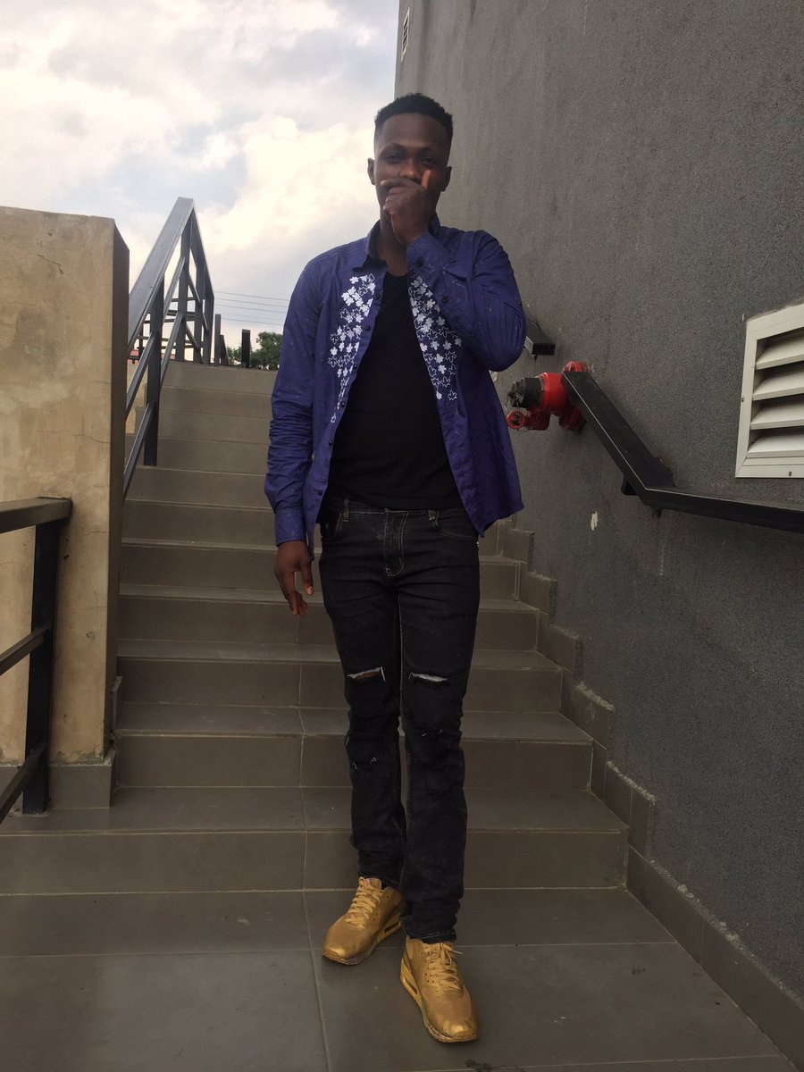 Capello tweet media