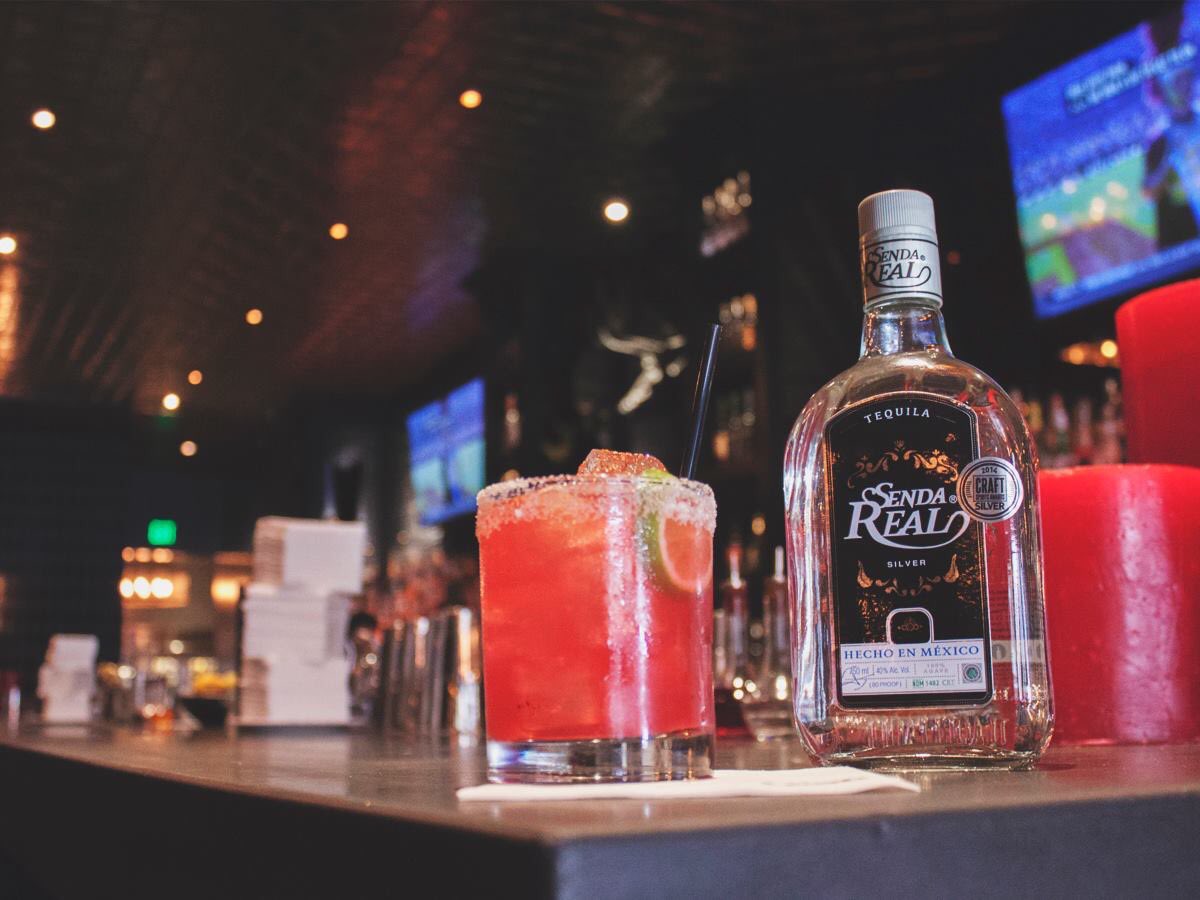 teqsendareal's tweet photo. Getting our #week started right with #tequila #sendareal #margaritas @LKSDdowney https://t.co/M2WANUQtip