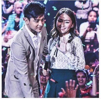 KathNielsRoyal's tweet image. KathNiel 💙 Pag nakikita 'ko sila, lalo akong naeexcite sa movie hahaha.

#KathrynThankfulAt20 —miss á