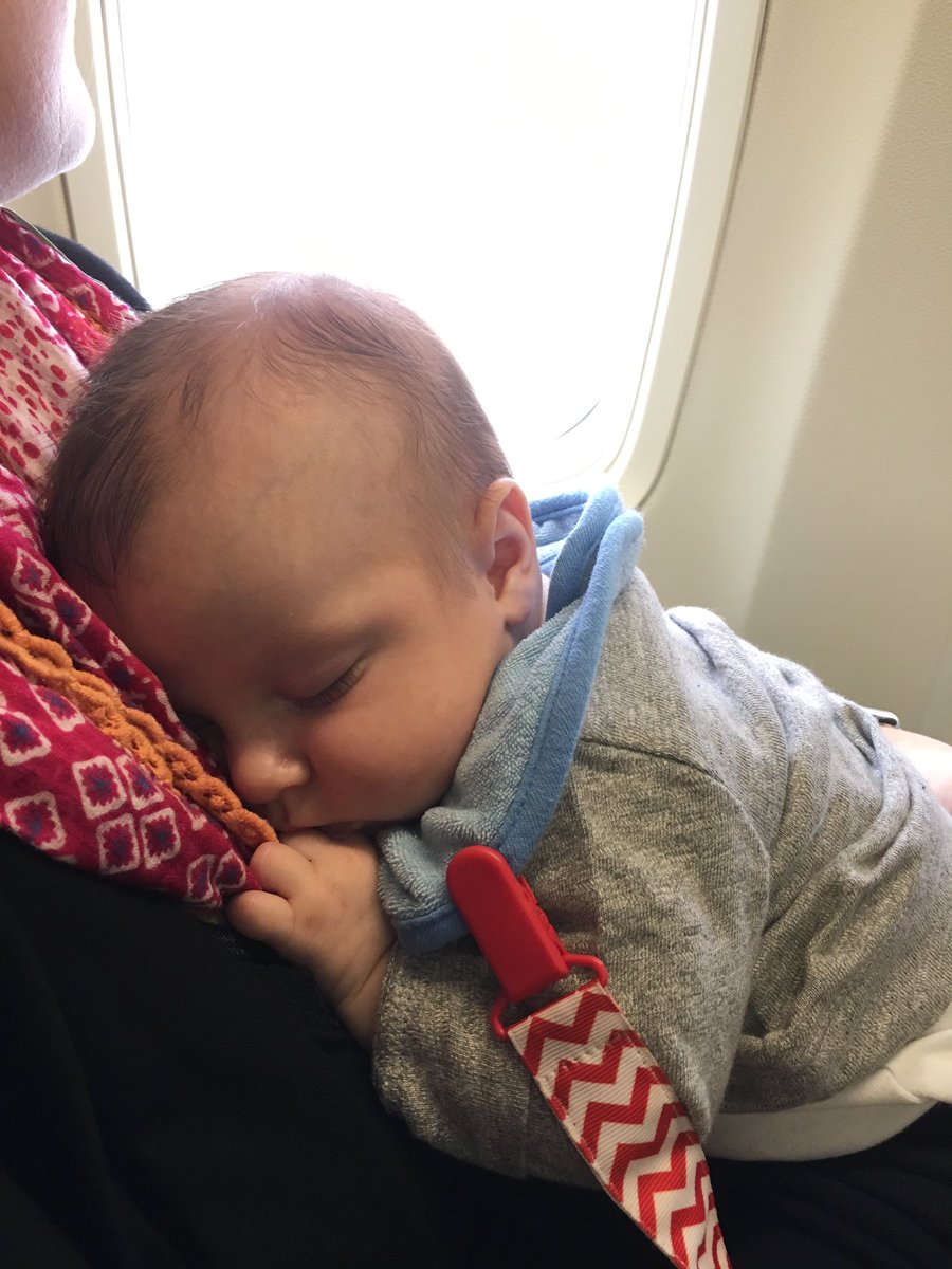 MerLavender's tweet image. Thank you, @SouthwestAir, for Baby's 1st trip. Kudos to #4353 crew today for going above and beyond to make us cozy