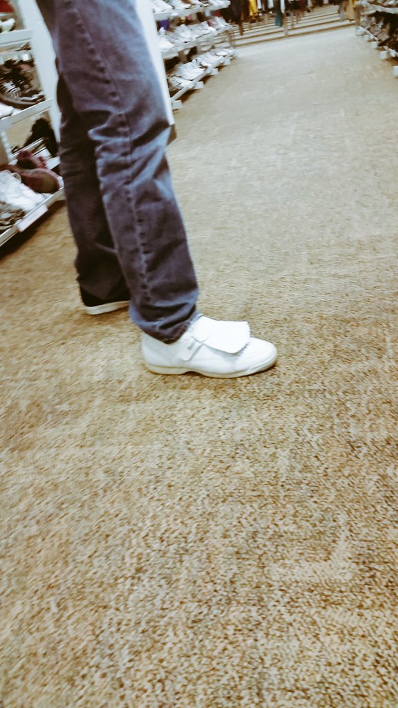 Da_Boom_Squad's tweet photo. Gotta be some of the filthiest sty on the market. #boomsquad #uniquethriftshop #greatsty https://t.co/l2ODr2nH1H