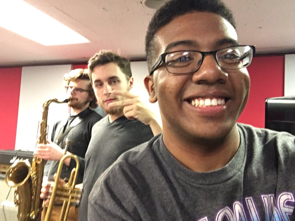 KingfisherJam's tweet photo. The @KingfisherJam is ready to record https://t.co/nbOGCXhO3r