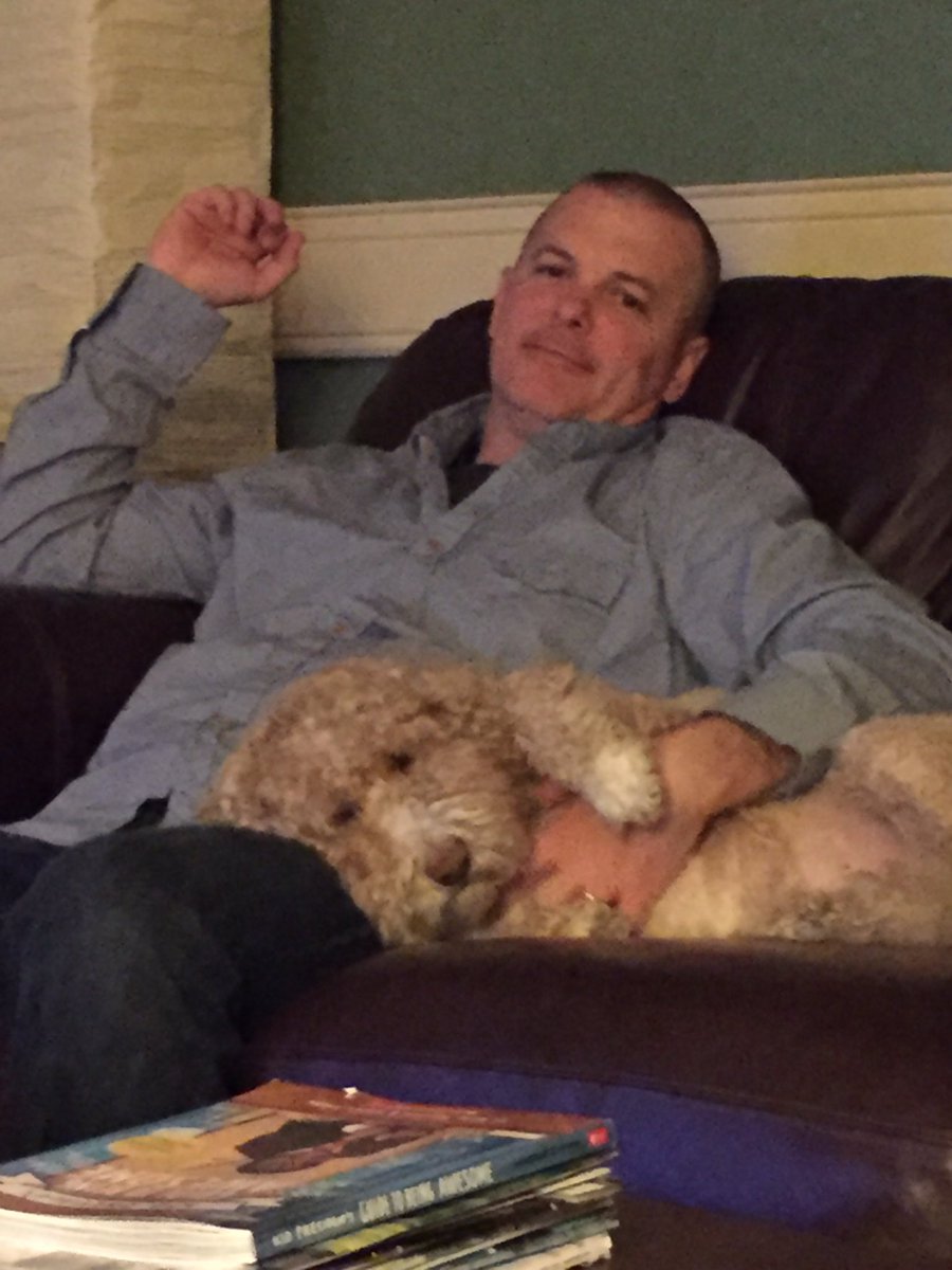 beingbetsyjones's tweet photo. @JMHSMonarchs Mr. Jones and Chloe. #NationalPetDay https://t.co/Rq9jEihdHC