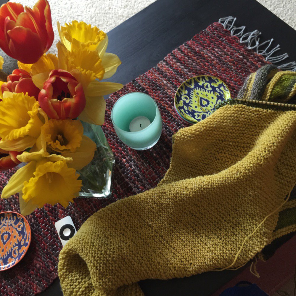 MMercantileWA's tweet photo. What are you knitting today? https://t.co/T2VMKupkn5