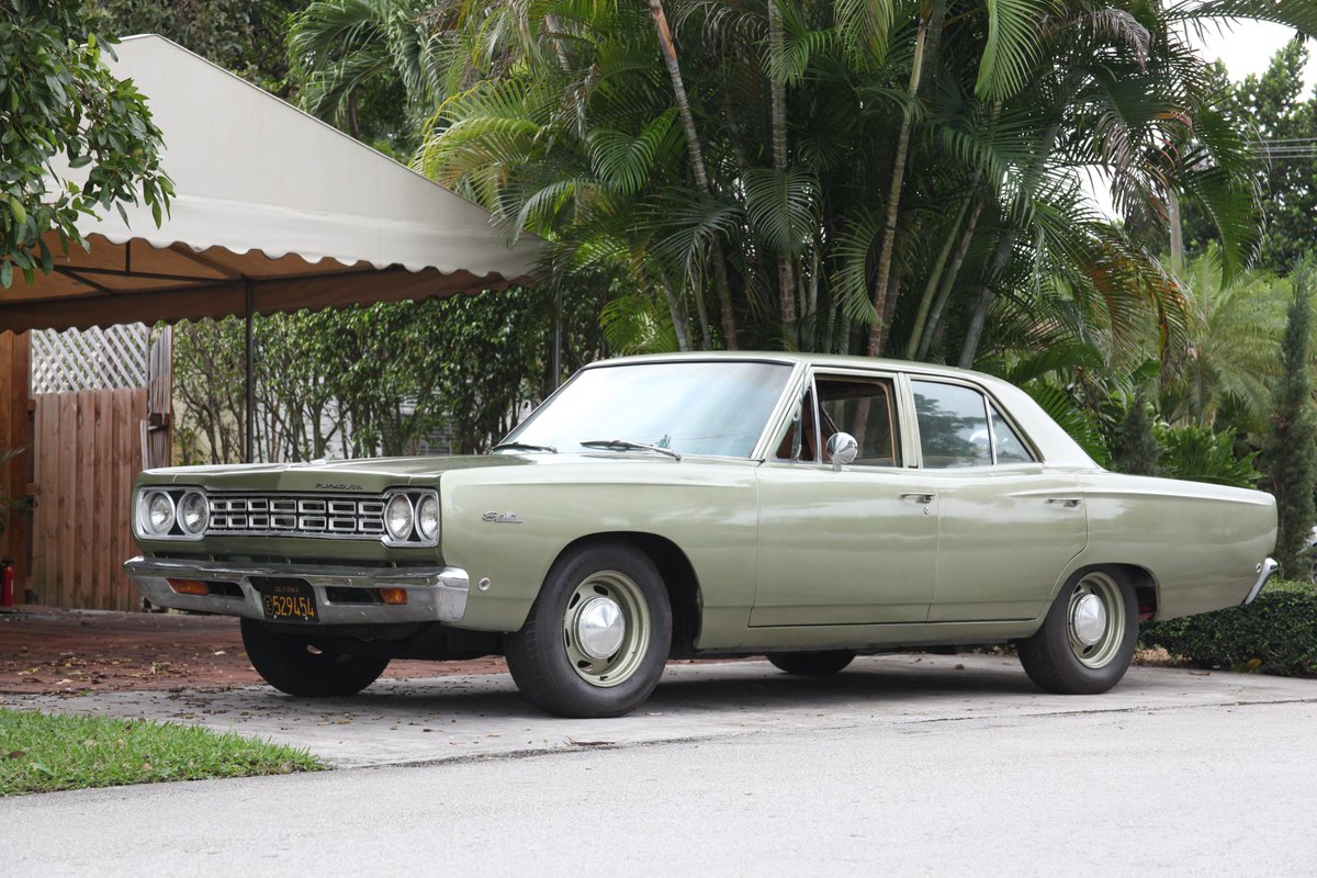 cudak888's tweet photo. Take one part #Mopar, add Magnum 5.9L, sautee with 340 air cleaner. Stir vigorously for 8 months. #MuscleCar #ItRuns https://t.co/Me7yurQ9Rf
