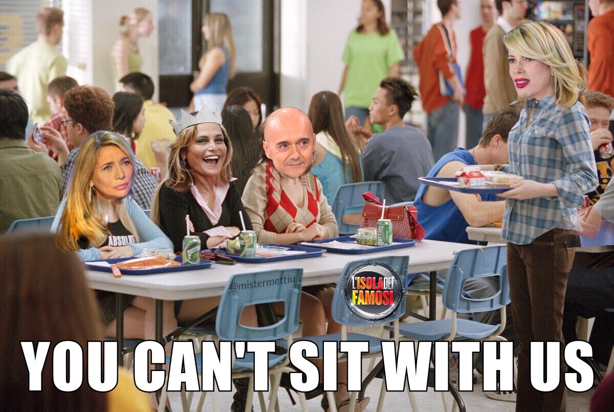 mistermettiu's tweet photo. La settimana prossima in studio. #isola #iostoconsimo 👑 @social_mediaset @trash_italiano @IsolaDeiFamosi https://t.co/A0KVa79t4m