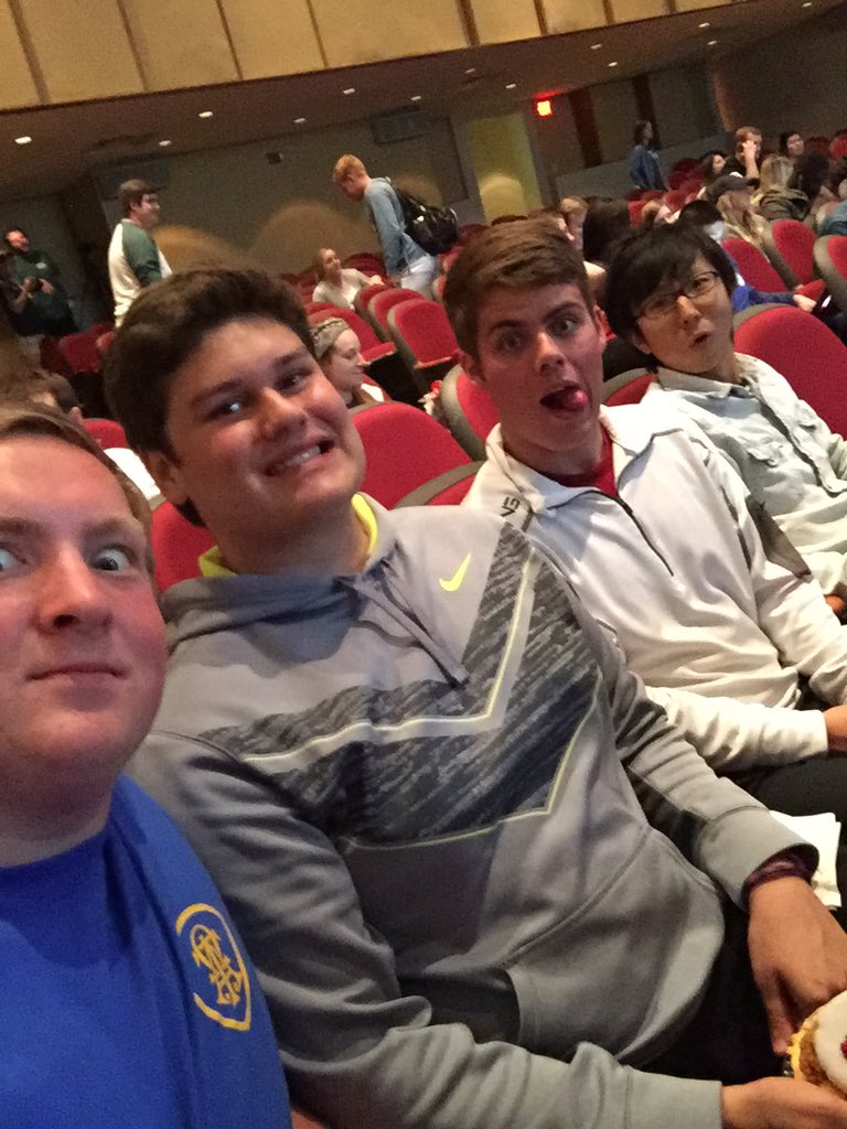 Blan_Nine's tweet photo. Squad Goals #OUleadnight https://t.co/CqnqMmYwNB