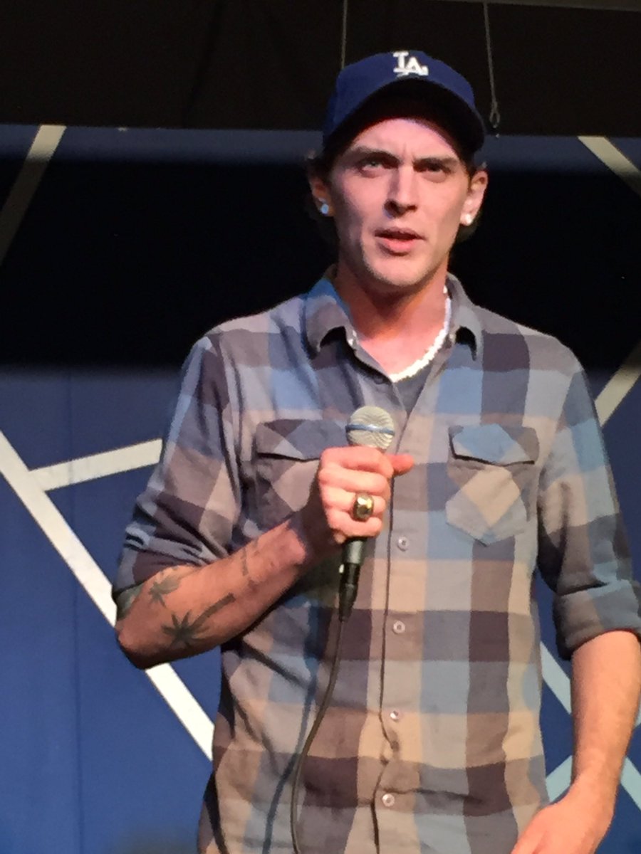 <a href="/Paulie1in5/">Paulie O'Byrne</a> sharing his story on stage tonight. Thank you Paulie. <a href="/PaulaMorand/">Paula Morand Speaker</a> @VictoriaLCraig #ldnont