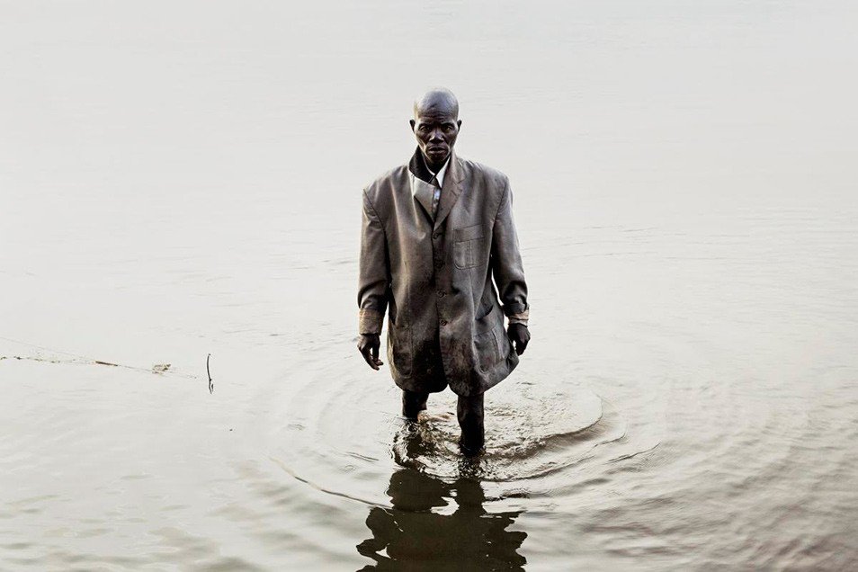 LearningLens_'s tweet photo. In a new show, William Daniels's work sheds light on the struggling Central African Republic https://t.co/8HQ2U2pIVD https://t.co/aJfcp3Ci4j