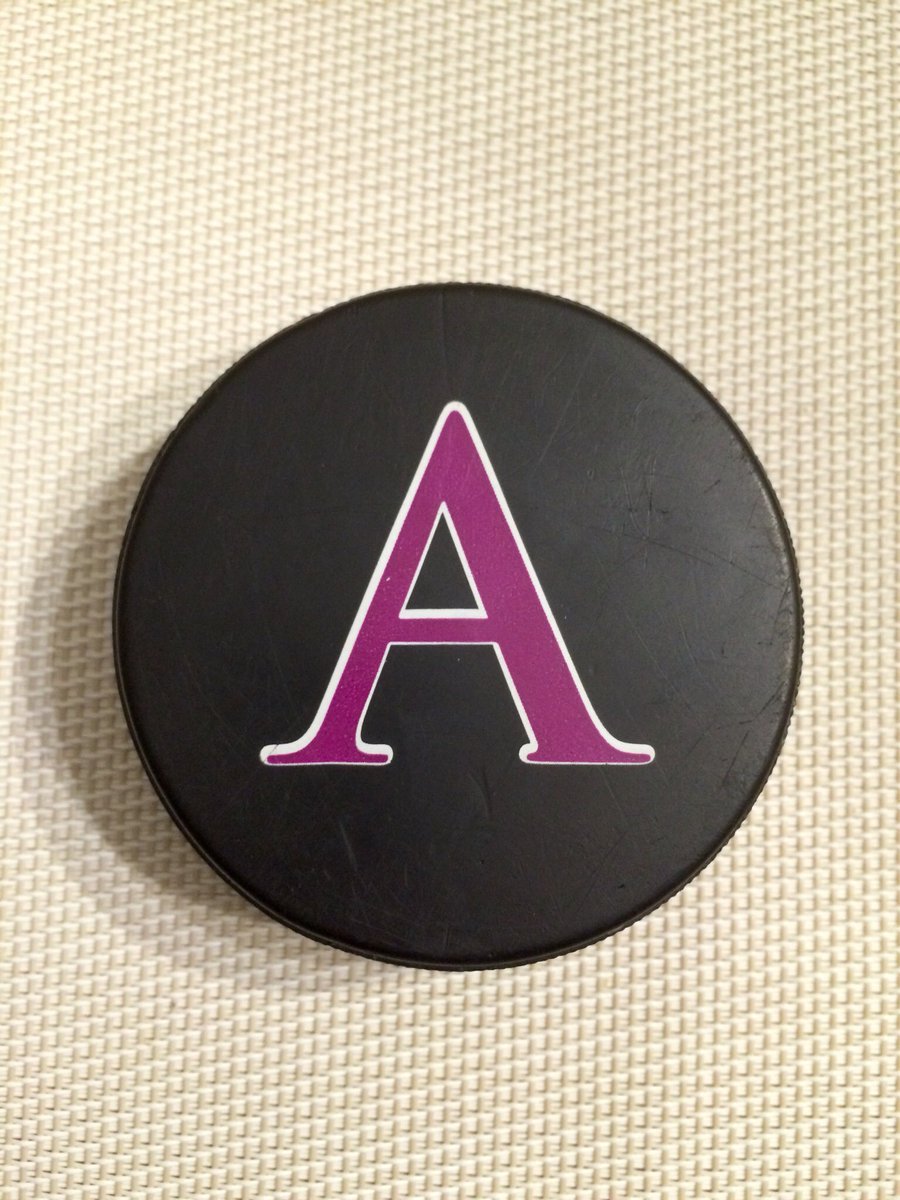 NHEllis's tweet photo. @collegepucks from the 2006-07 season https://t.co/aYjEPVE6FM