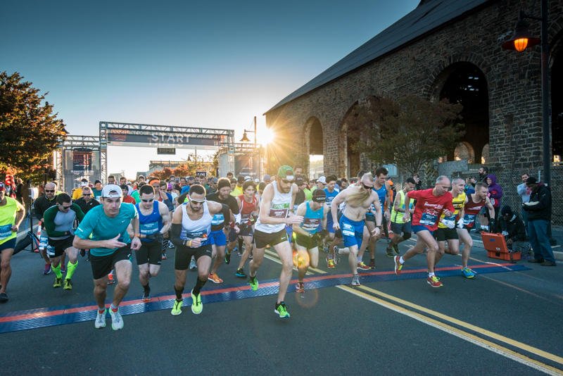 You may be excited, but keep your target pace early on to avoid starting too fast. spr.ly/6016Bc2ck