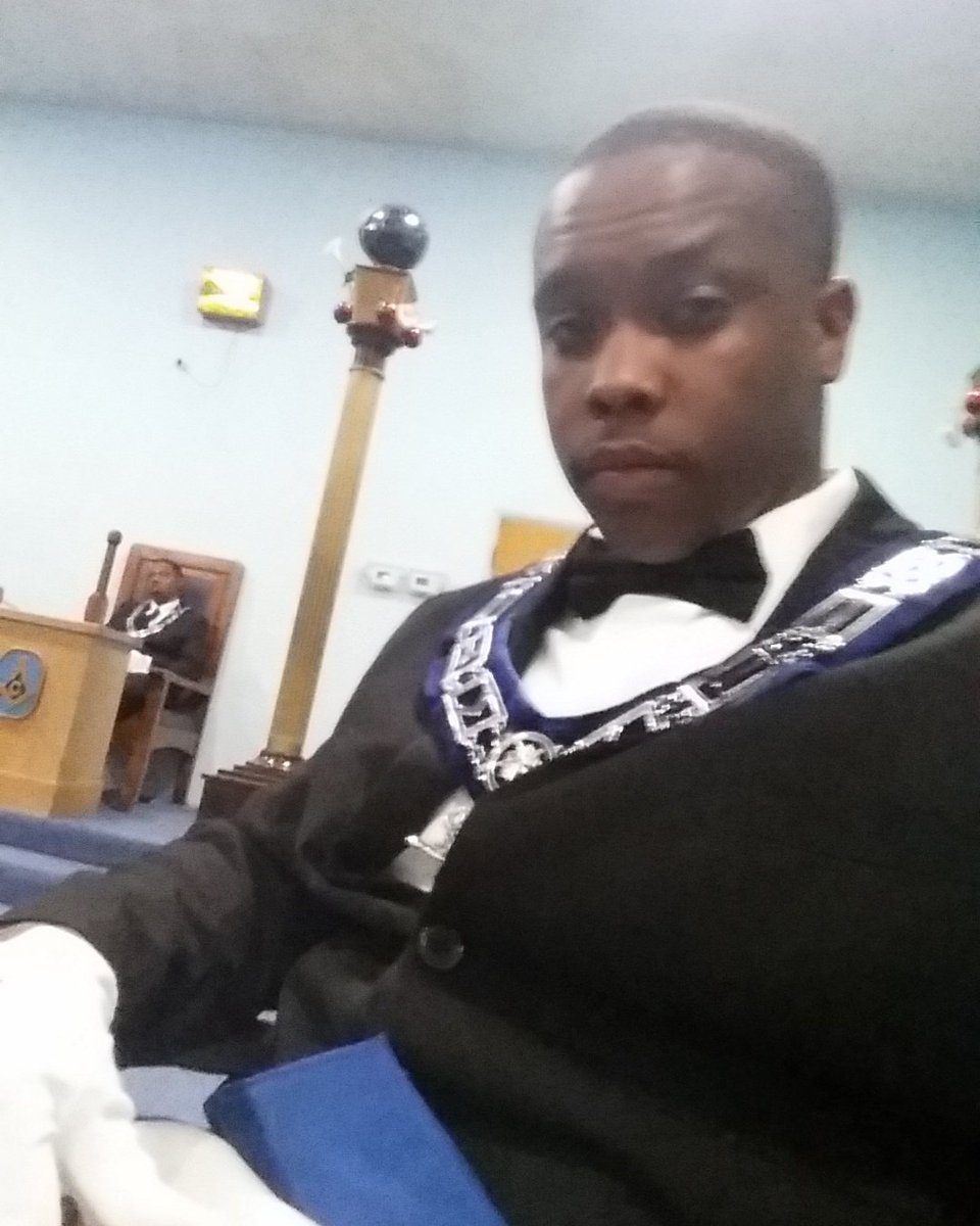 FreebaseJohnson's tweet photo. Ladies them men in black is where it's at #GetYouOne #SMIB #PHA #Freemasons #PHAmly #OnTheLevel https://t.co/Stjmug9Rjs