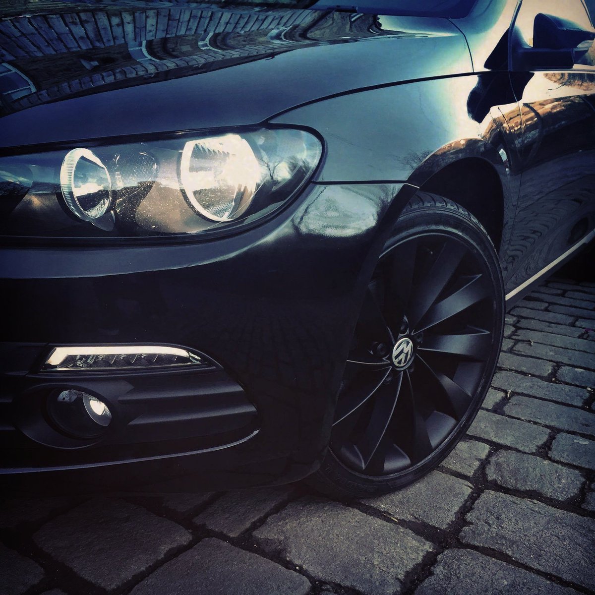 MirrorMetal's tweet photo. #scirroco back in for more #custompaint after we did the #alloys, going full #stealth mode #vdub #vw #Dubsnaps https://t.co/FiggP4tBHN