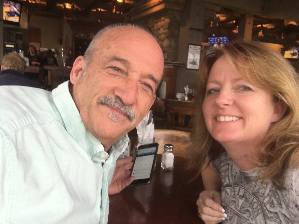 Hiyaboopers's tweet image. Having a post event dinner and drinks with the most awesome Mitch Kosterman #spnfanmovie. @MitchKosterman