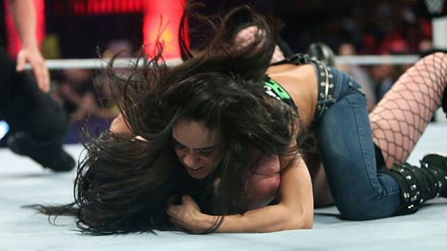 AJ_Authority's tweet photo. BREAK THE RULES, BE A FIGHTER !! https://t.co/AHDGTtJvEe