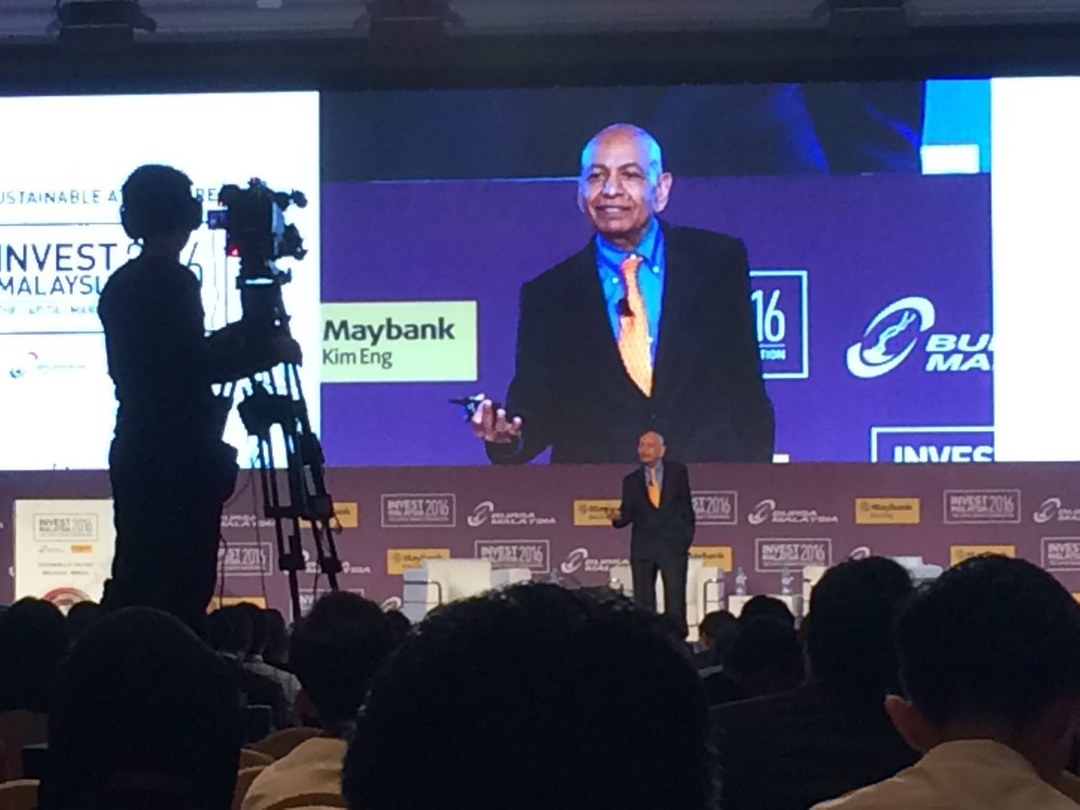Lok3600's tweet photo. "Zero distance between company and customer" Dr Anil K Gupta on global mega trends. #beNexGen #IMKL2016 @MyMaybank https://t.co/1M19XrleSc