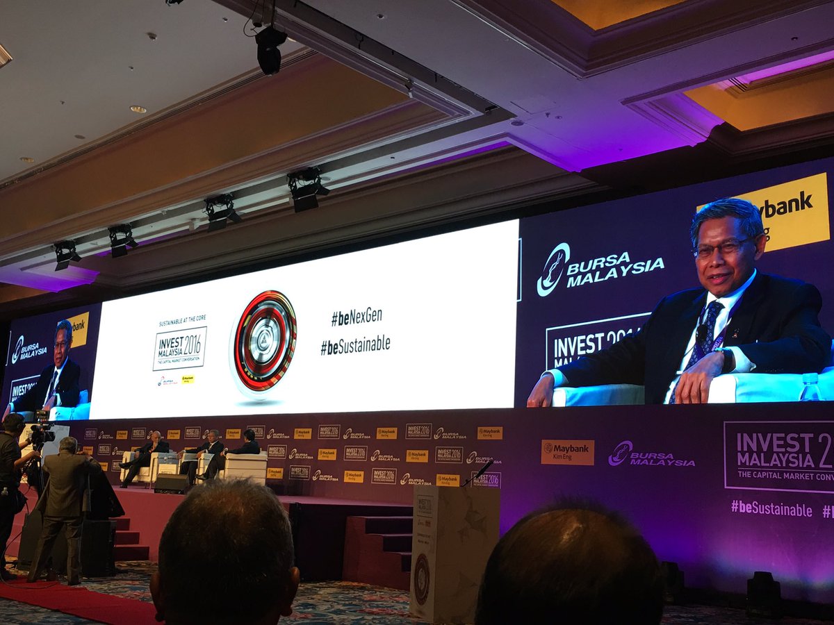 azizie_ismail's tweet photo. MITI's Tok Pa at NextGen competition plenary session #beNexGen #beSustainable #IMKL2016 #IM2016 https://t.co/SDf6wqcfAb