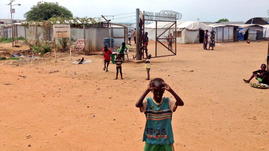 JSOfferdal's tweet image. Folk vi møter her i #sørsudan ønsker seg mest av alt fred. Machars tilbakekomst i dag gir håp. @norskfolkehjelp