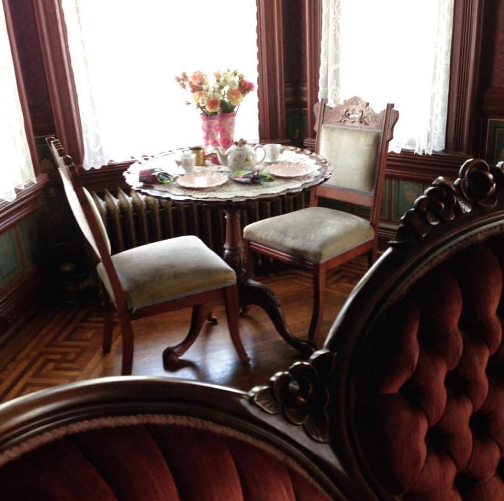 Victoriana Magazine tweet media