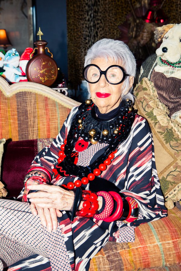 SkoogCo's tweet image. 10 amazing life lessons from the incredible Iris Apfel via @thecoveteur 
bit.ly/1rxcDVQ