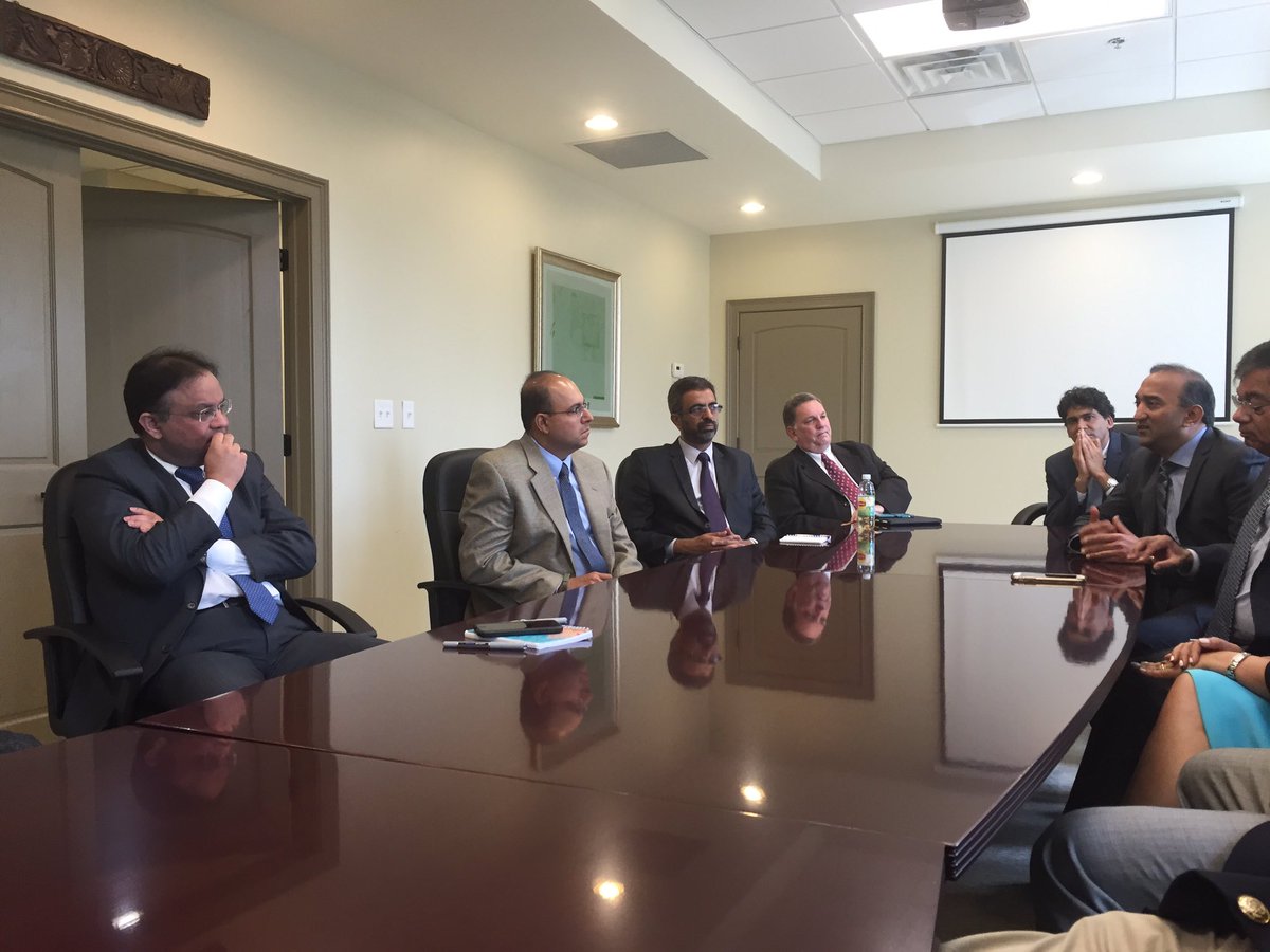 gaindochamber's tweet photo. GIACC is meeting with the Consul General of #India today! #atl https://t.co/DMwdEUprQ3