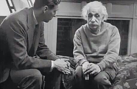 - Eeee abi sonra ne dedi?
+Fiziğin iyi ama elektrik alamadım deyip Tesla'ya gitti.