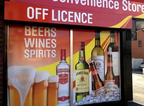 westonesigns's tweet photo. We can #print any #design and cut to suit your window #printedwindowgraphics https://t.co/zYg2HaQmH6 https://t.co/0v0I6Wqsvh