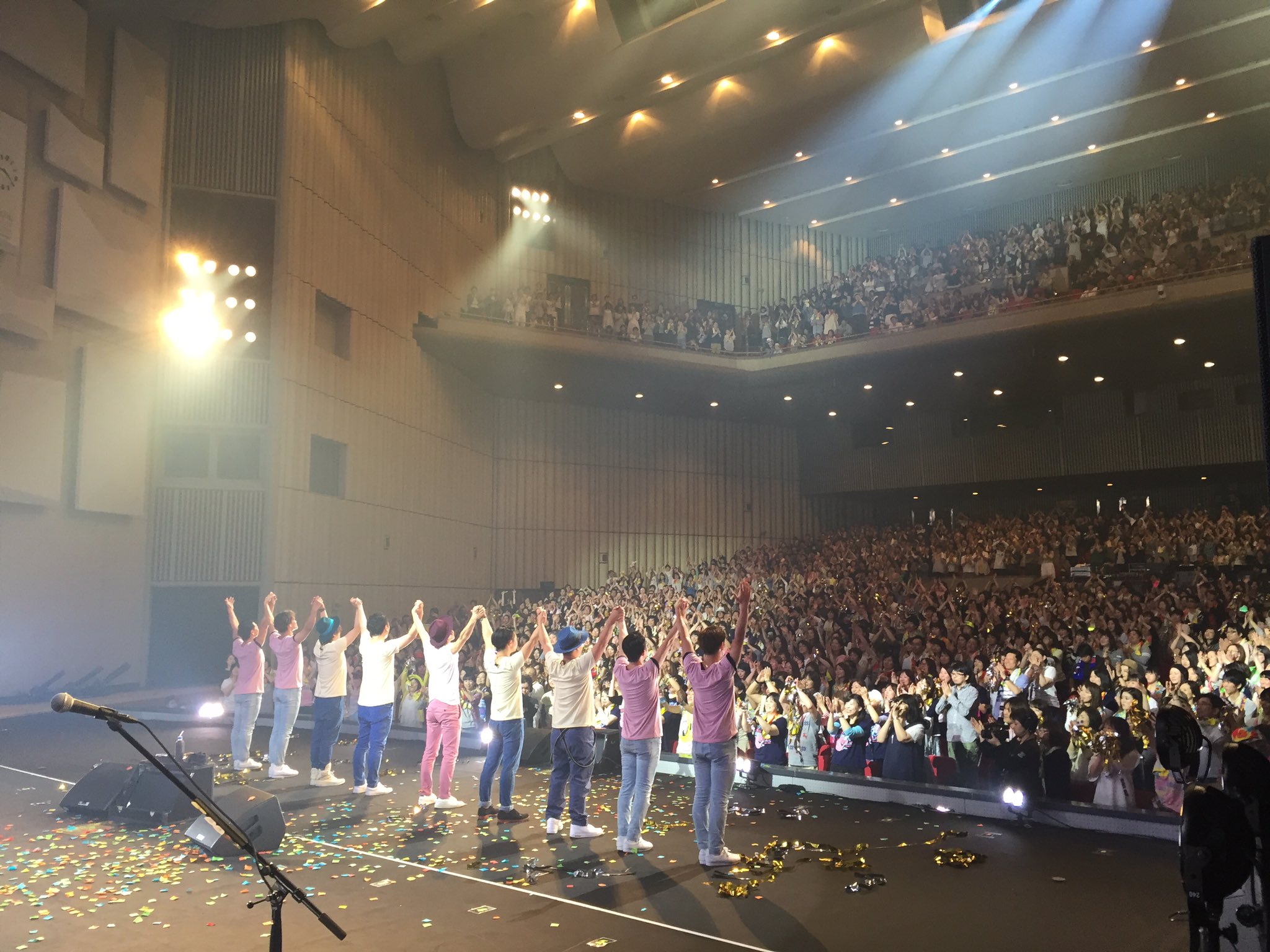 Naoto ナオト インティライミ 本日のナオトは 全国ホールツアー19公演目 ニトリ文化ホール 北海道が終わりました 一緒に盛り上げて頂きありがとうございました 北海道は桜がきれいでした T Co Jmm8imxnby Twitter Naoto ナオト インティライミ 本日のナオトは 全国ホールツアー19公演目 ニトリ文化ホール 北海道が終わりました 一緒に盛り上げて頂きありがとうございました 北海道は桜がきれいでした T Co Jmm8imxnby Twitter