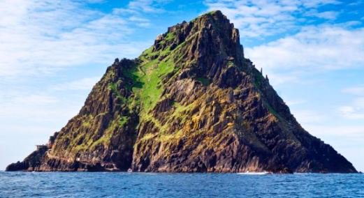 town_chat's tweet photo. #Picchat - #Skellig Michael #Townchat credit: Getty Images #Ireland https://t.co/clynPExRQx