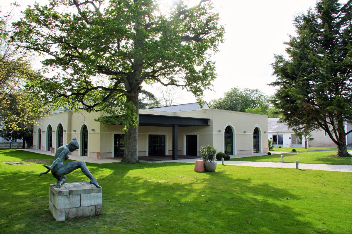 ChatillonDe's tweet photo. Vous cherchez un lieu de réception pour vos #events ? Choisissez le #DomainedeChatillon ! #locationsalle #Angers https://t.co/2AFhkhnEQv