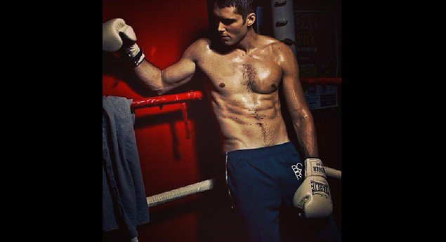 SrDeLosCielosTV's tweet photo. Mira las mejores fotos del atractivo @sergiomurlopez en #ESDLC #LaCalaca => https://t.co/44eQiMwfph https://t.co/OAVL0PRrer