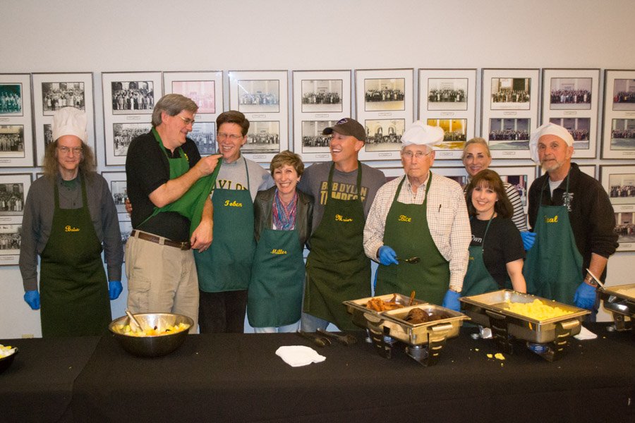 BaylorLawSchool's tweet image. BL profs aproned up Wed night to serve a late-night breakfast to students before finals. #Finals #BaylorLawProfsRock