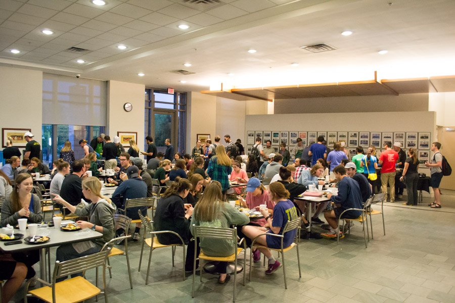 BaylorLawSchool's tweet image. BL profs aproned up Wed night to serve a late-night breakfast to students before finals. #Finals #BaylorLawProfsRock