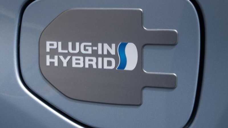StephenScion's tweet image. There is a Toyota Corolla PHEV on the way! #Toyota #plugin ow.ly/4n6YEi