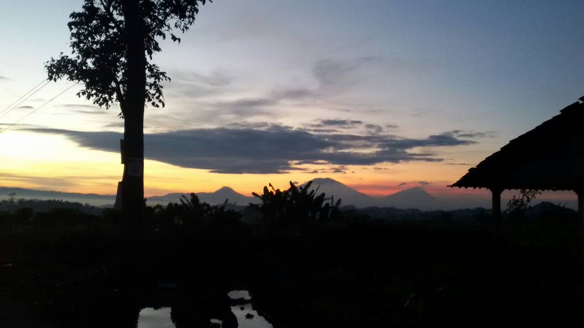 cinema_Libels's tweet photo. Habis gelap, terbitlah terang. -R.A Kartini👵
📷by: @Erikapspt https://t.co/2GLhE3uOQr