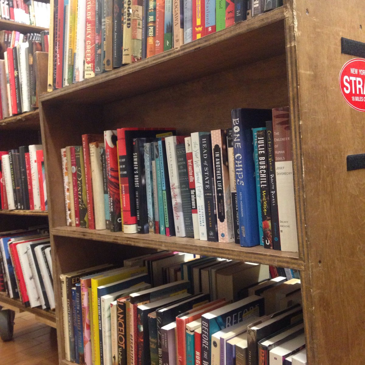 Strand Bookstore tweet media