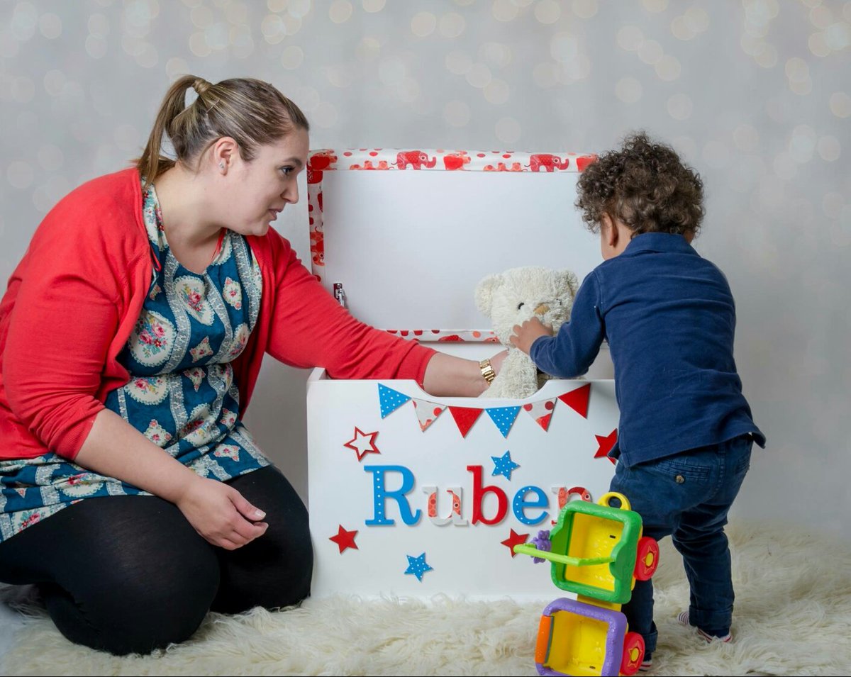 dreambox_toybox's tweet photo. Ruben! #customtoybox #personalisedtoybox #handmade #stars #customtoybox #toybox https://t.co/lnyCADnM64