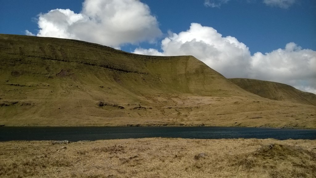 JHancock56's tweet photo. Beautiful day at Llyn Y Fan Fawr in the Brecon Beacons. No sign of the snow that was forecast. https://t.co/QZVhSGcOfr