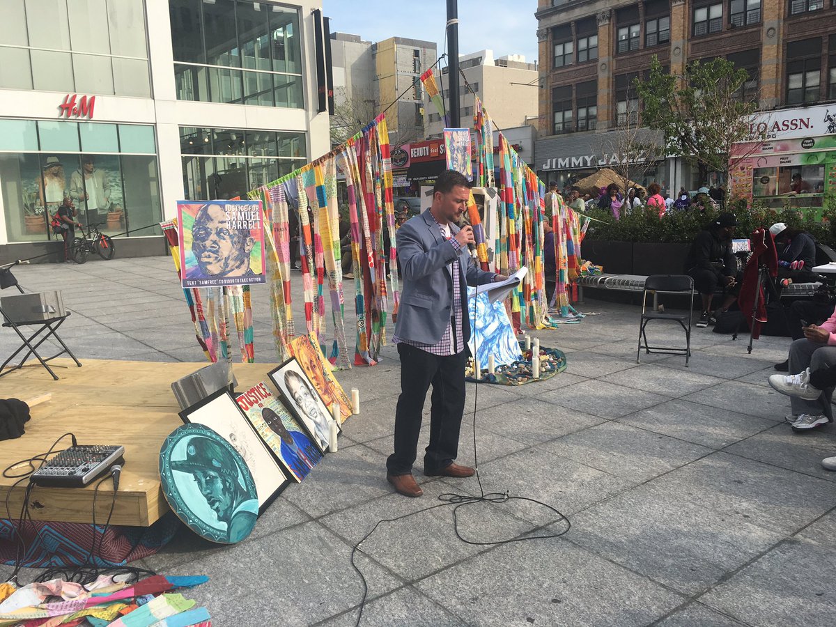 inationcorp's tweet photo. @SenatorPerkins @erikjjensen81 speaking at the Vigil yesterday in Harlem We can't stop when the abuse costs lives https://t.co/UluNi3k3LU