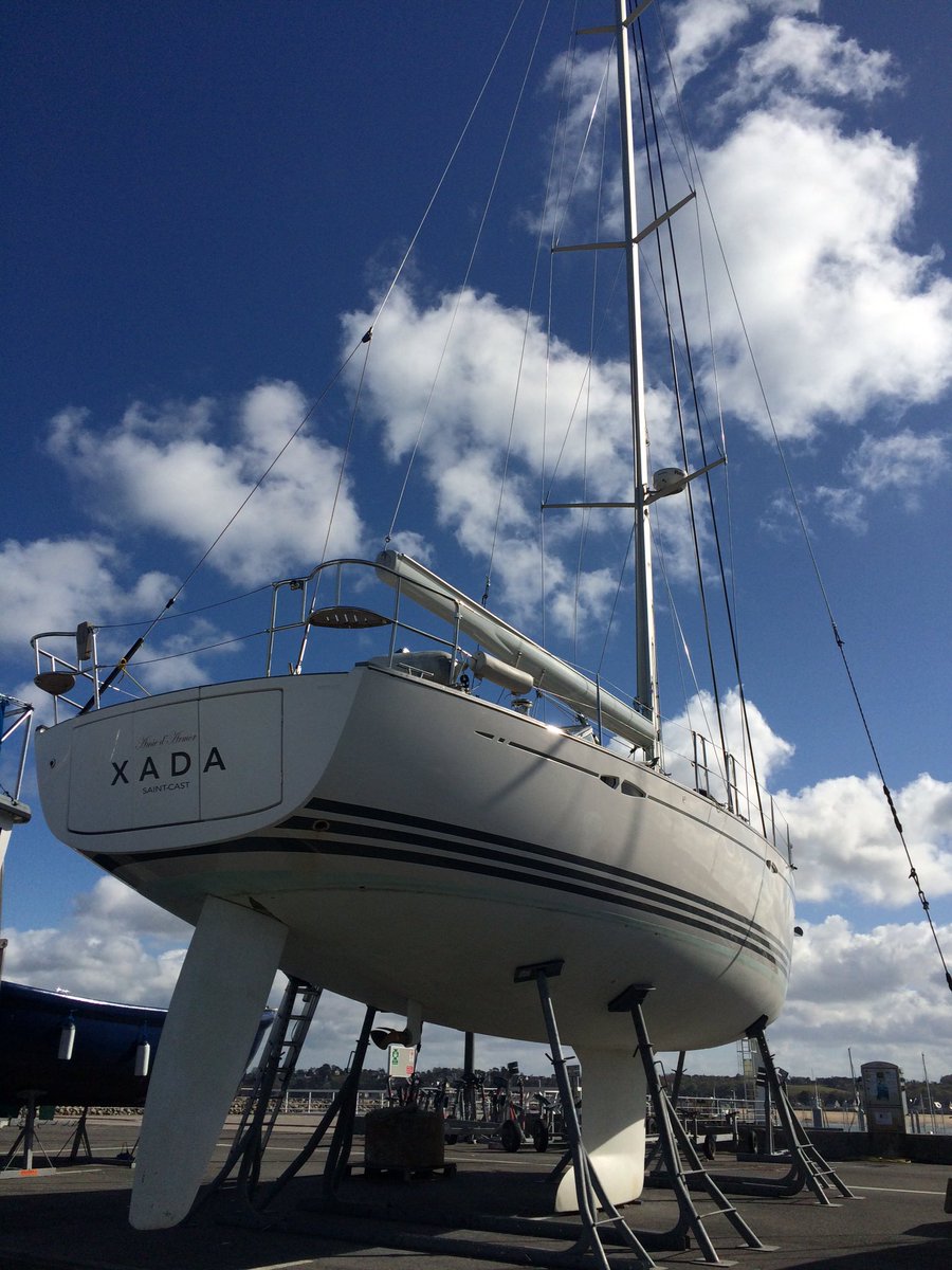 ScoubartYann's tweet photo. #port #stcast #Xc45 en carénage et maintenance mécanique https://t.co/unCQBfZVJI