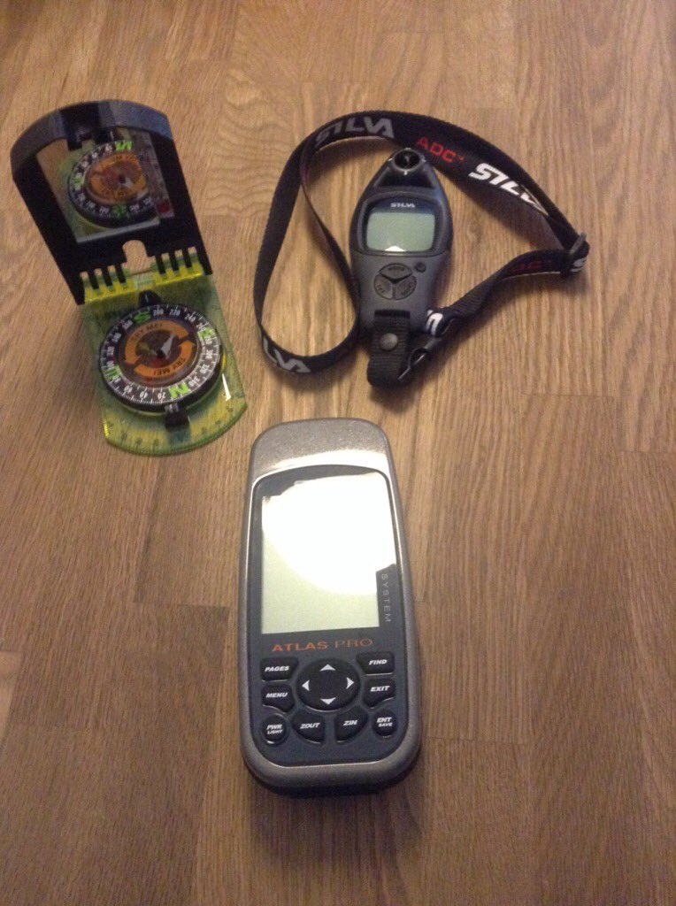 EbayShpockdeaf's tweet photo. #SILVA #Kompass #Windmesser #GPS voll funktionsfähig zu verkaufen https://t.co/d1iYt8D9ey #silva https://t.co/U9jb6vIDZG