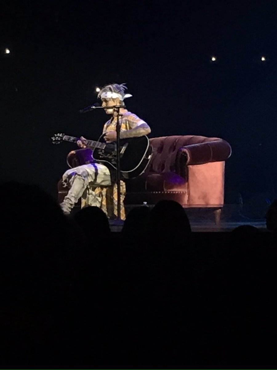 JustinBNewssFr's tweet photo. 25 avril : Justin à Auburn Hills, MI  #PurposeTourMichigan https://t.co/OkYX1fFDhC