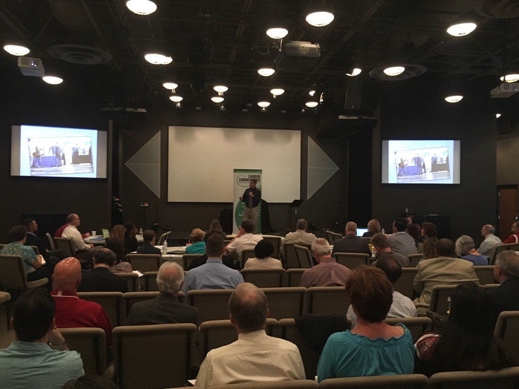 <a href="/AndyRidleyAZ/">Andrew Alan Ridley</a> Dress your best at a #job fair and all events, esp during #career transition